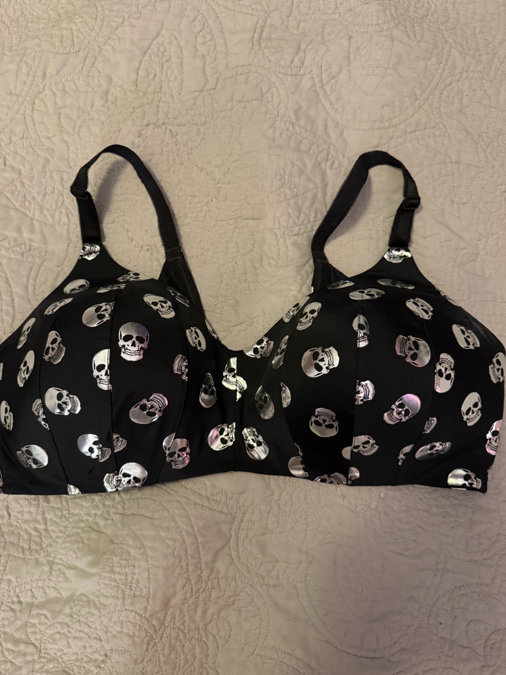 Torrid Black and Silver Skull Print Wireless Bra - Women Intimates